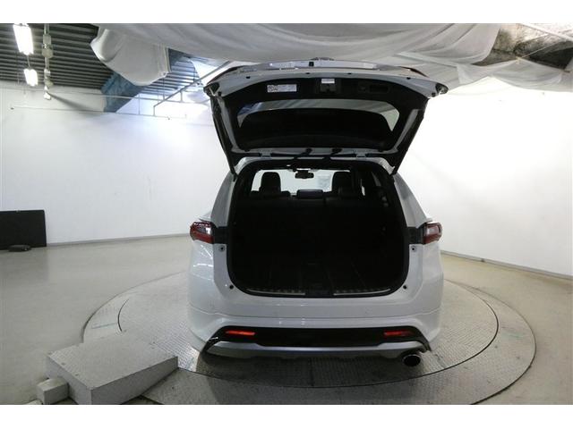 ハリアー プログレス　メタル　アンド　レザーパッケージ　衝突軽減ブレーキ　アルミホイール　クルーズコントロール　黒革シート　ムーンルーフ　電動シート　ＤＶＤ　エアバッグ　４ＷＤ　ＥＴＣ　横滑り防止機能　ミュージックプレイヤー接続可　ＡＢＳ　スマートキー（9枚目）