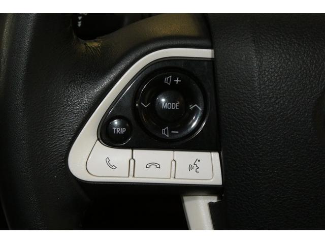 プリウス Ｓセーフティプラス　衝突回避システム　Ｂモニター　ＬＥＤライト　クルコン　ＥＴＣ装備　スマートＫＥＹ　ナビＴＶ　イモビライザー　横滑り防止機能　ＰＷ　カーテンエアバッグ　キーレスエントリー　オ－トエアコン　アルミ　ＡＢＳ（19枚目）