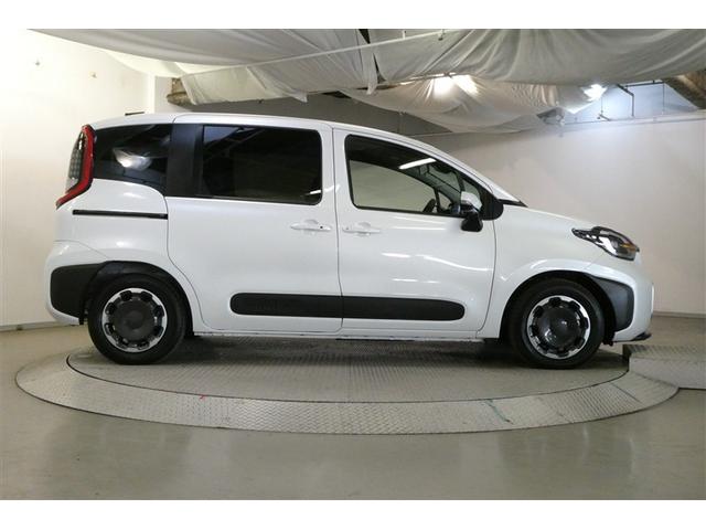 シエンタ Ｚ　Ｗ電動ドア　フルフラット　イモビ　クルーズＣ　ＬＥＤヘッドランプ　ＥＴＣ　Ｓキー　横滑り防止機能　メモリーナビ　パワーウィンドウ　エアバック　ＡＢＳ　ドラレコ　カーテンエアバック　ウォークスルー（5枚目）