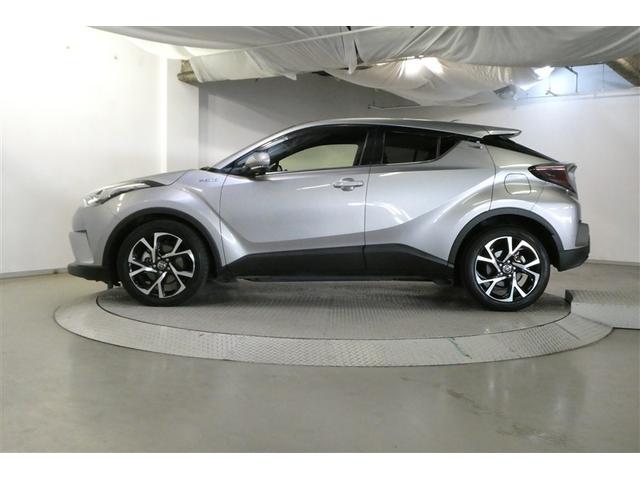 Ｃ－ＨＲ Ｇ　ハーフ革　ＴＳＳ　ＤＶＤ再生可　ＬＥＤヘッド　バックモニタ　イモビライザー　ナビ＆ＴＶ　ＥＴＣ付　キーフリーシステム　スマキー　横滑り防止機能　クルーズＣ　ドライブレコ－ダ－　エアバッグ　アルミ（4枚目）