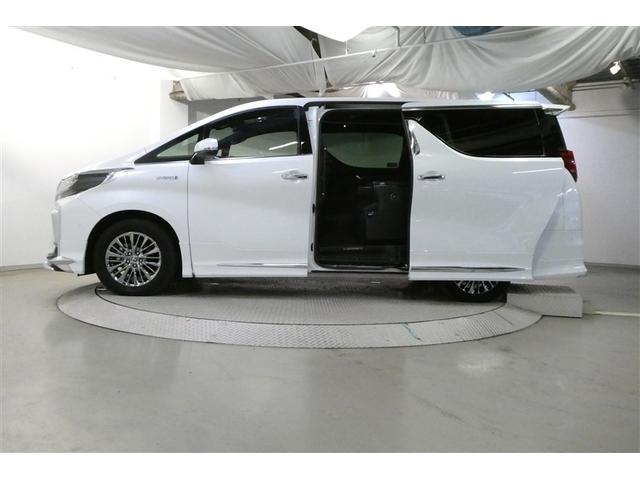 アルファードハイブリッド エグゼクティブラウンジＳ　ＬＥＤランプ　サンルーフ　ダブルエアコン　レザーシート　４ＷＤ　アルミ　ミュージックプレイヤー接続可　ＤＶＤプレーヤー　ＥＴＣ　クルーズコントロール　スマートキー　電動シート　ＡＣ１００Ｖ　ＰＷ（4枚目）