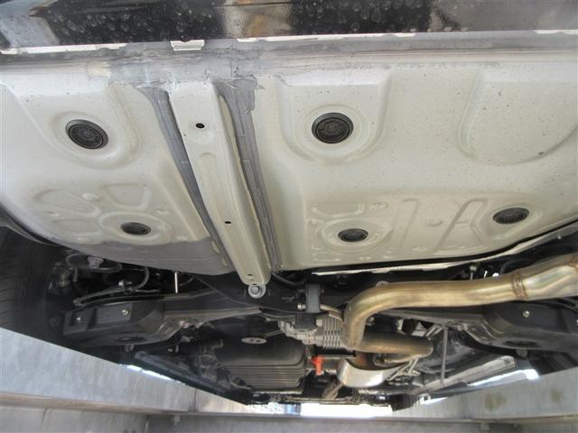 アルファードハイブリッド エグゼクティブラウンジＳ　ＬＥＤランプ　サンルーフ　ダブルエアコン　レザーシート　４ＷＤ　アルミ　ミュージックプレイヤー接続可　ＤＶＤプレーヤー　ＥＴＣ　クルーズコントロール　スマートキー　電動シート　ＡＣ１００Ｖ　ＰＷ（40枚目）