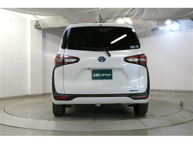 シエンタ ハイブリッドＧ　クエロ　点検記録簿　地デジＴＶ　盗難防止　横滑り防止　ＬＥＤライト　クルコン　スマートキー　ＥＴＣ　バックモニタ　ＤＶＤ　オ－トエアコン　メモリ－ナビ　エアバッグ　３列シート　ナビ＆ＴＶ　ＡＢＳ（7枚目）