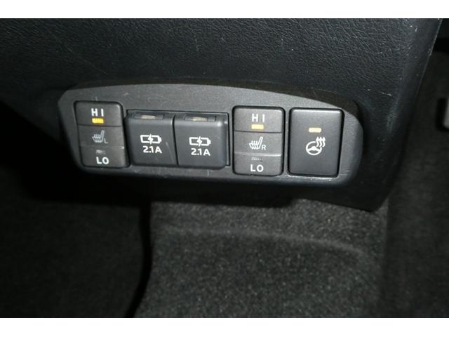 シエンタ ハイブリッドＧ　クエロ　点検記録簿　地デジＴＶ　盗難防止　横滑り防止　ＬＥＤライト　クルコン　スマートキー　ＥＴＣ　バックモニタ　ＤＶＤ　オ－トエアコン　メモリ－ナビ　エアバッグ　３列シート　ナビ＆ＴＶ　ＡＢＳ（25枚目）