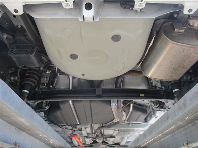 シエンタ ハイブリッドＧ　クエロ　点検記録簿　地デジＴＶ　盗難防止　横滑り防止　ＬＥＤライト　クルコン　スマートキー　ＥＴＣ　バックモニタ　ＤＶＤ　オ－トエアコン　メモリ－ナビ　エアバッグ　３列シート　ナビ＆ＴＶ　ＡＢＳ（40枚目）