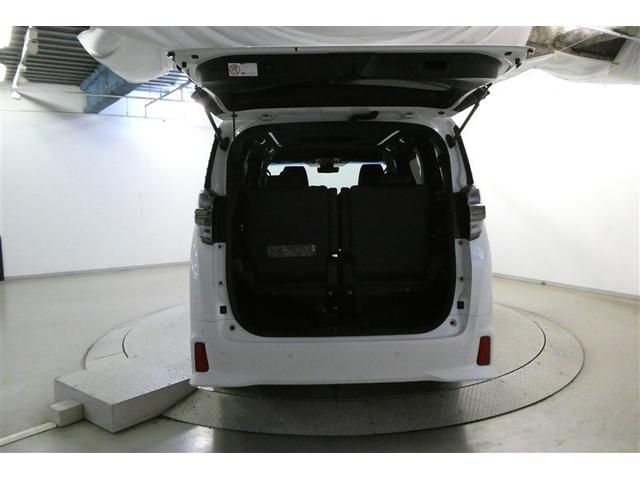 ヴェルファイア ２．５Ｚ　ゴールデンアイズ　ＥＴＣ付き　地デジ　Ｂカメラ　両側自動ドア　ＡＣ１００Ｖ　オートクルーズ　ＬＥＤヘッドランプ　アルミ　３列シート　ミュージックプレイヤー接続可　サイドエアバッグ　キーレス　リアエアコン　横滑り防止装置（9枚目）