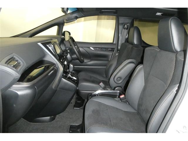 ヴェルファイア ２．５Ｚ　ゴールデンアイズ　ＥＴＣ付き　地デジ　Ｂカメラ　両側自動ドア　ＡＣ１００Ｖ　オートクルーズ　ＬＥＤヘッドランプ　アルミ　３列シート　ミュージックプレイヤー接続可　サイドエアバッグ　キーレス　リアエアコン　横滑り防止装置（13枚目）