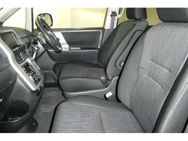 ヴォクシー ＺＳ　Ｗエアバック　地デジＴＶ　ダブルエアコン　キーフリー　フルフラット　ＰＳ　ナビ＆ＴＶ　運転席エアバッグ　Ｂモニタ－　パワーウィンドウ　ウォークスルー　ＨＤＤナビ　ＡＢＳ　アルミホイール　ＥＴＣ車載器（14枚目）