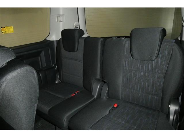 ヴォクシー ＺＳ　Ｗエアバック　地デジＴＶ　ダブルエアコン　キーフリー　フルフラット　ＰＳ　ナビ＆ＴＶ　運転席エアバッグ　Ｂモニタ－　パワーウィンドウ　ウォークスルー　ＨＤＤナビ　ＡＢＳ　アルミホイール　ＥＴＣ車載器（16枚目）
