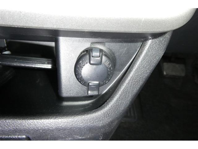 ヴォクシー ＺＳ　Ｗエアバック　地デジＴＶ　ダブルエアコン　キーフリー　フルフラット　ＰＳ　ナビ＆ＴＶ　運転席エアバッグ　Ｂモニタ－　パワーウィンドウ　ウォークスルー　ＨＤＤナビ　ＡＢＳ　アルミホイール　ＥＴＣ車載器（25枚目）