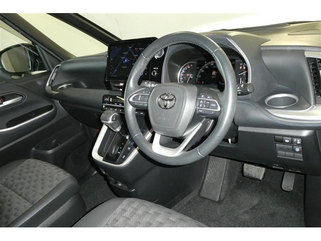 �����z�[���h���ŉ^�]�p�������肵�܂��B�������h���C�u�ł����ɂ����̂����͂ł��B���K�ȃh���C�r���O���C�t�������肭��������