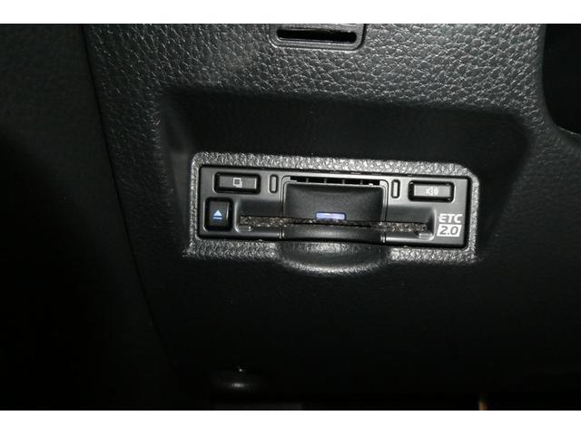 �X�}�[�g�t�H���₨�莝���̋@��̃o�b�e���[�c�ʂ����Ȃ��Ȃ��Ă��A�^�]���ɏ[�d���ł���̂ň��S�ł��ˁI