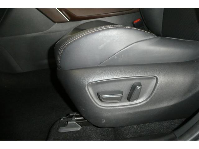 ハリアーハイブリッド Ｚ　レザーパッケージ　リヤカメラ　スマートキ　本革　横滑り防止機能　盗難防止装置　ＡＢＳ　キーフリーシステム　電動パワーシート　アルミホイール　ＬＥＤランプ　ナビ＆ＴＶ　メディアプレイヤー接続　ドライブレコーダ　エアコン（14枚目）