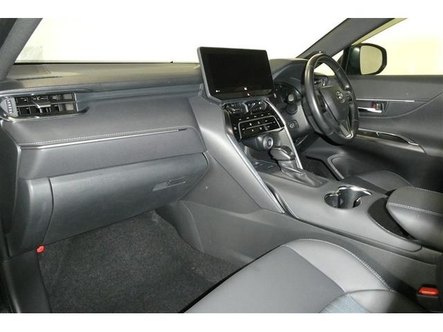 ハリアー Ｚ　クルーズＣ　ドライブレコーダ　エアロ　Ｂカメラ　イモビ　ナビＴＶ　アルミホイル　ＥＴＣ車載器　ＥＳＣ　メディアプレイヤー接続　エアバッグ　スマートキー　オートエアコン　キーフリー　サイドエアバッグ（12枚目）