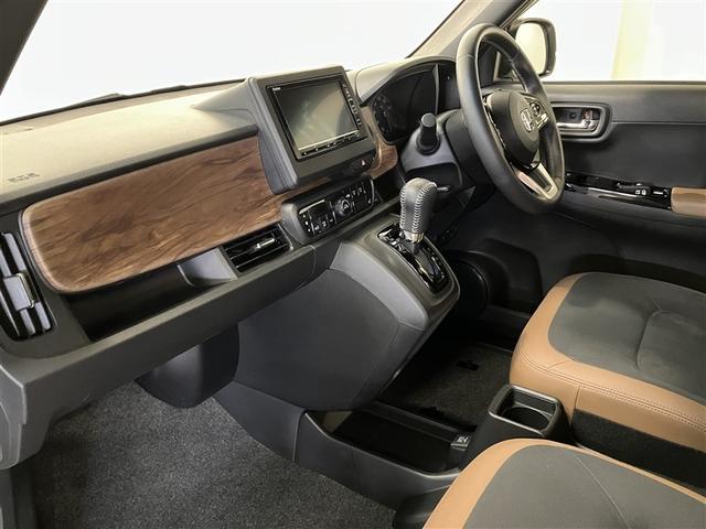 Ｎ－ＯＮＥ オリジナルスタイルプラスアーバン　地デジ対応　スマ－トキ－　ＳＲＳ　ＥＳＣ　パワーウインドウ　ドライブレコーダー　盗難防止システム　ＬＥＤライト　オートエアコン　キーレス　ＥＴＣ　ナビＴＶ　ＤＶＤ　メモリーナビ　サイドＳＲＳ（10枚目）