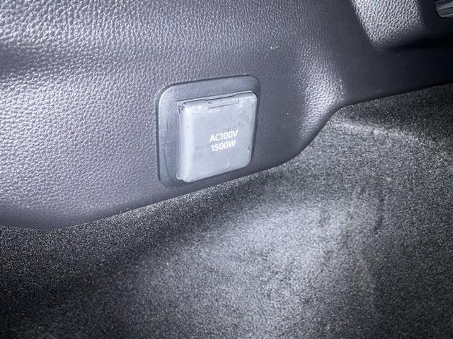 プリウス Ｚ　バックモニター　ＬＥＤ　フルセグ　運転席パワーシート　ＡＷ　ドライブレコーダー　ＥＴＣ　メモリーナビ　ナビ＆ＴＶ　オートエアコン　ＡＢＳ　ミュージックプレイヤー接続可　キーレス　パワステ　クルーズＣ（30枚目）