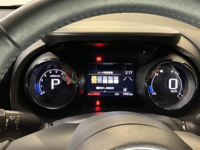 ヤリス Ｚ　ナビＴＶ　パワステ　メディアプレイヤー接続　ＥＳＣ　ＬＥＤライト　地デジテレビ　サイドエアバック　クルーズＣ　リモコンキー　オ－トエアコン　イモビ　ＡＢＳ　エアバッグ　パワーウィンドウ　ＥＴＣ（30枚目）