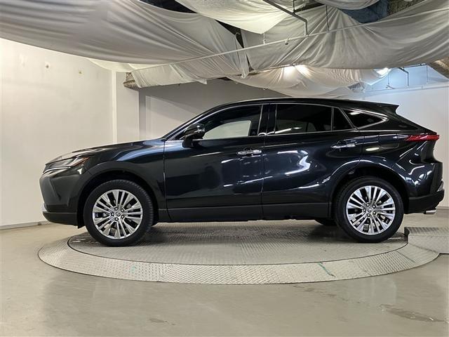 ハリアーハイブリッド Ｚ　アルミホイル　リヤカメラ　ドライブレコーダ　電動パワーシート　Ａクルコン　フルセグテレビ　ＡＵＸ　ＬＥＤライト　盗難防止装置　横滑り防止機能　ナビＴＶ　キーレス　ＥＴＣ付　スマートキー　ＡＢＳ（4枚目）