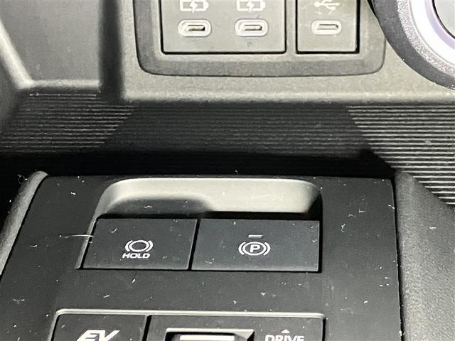 ハリアーハイブリッド Ｚ　アルミホイル　リヤカメラ　ドライブレコーダ　電動パワーシート　Ａクルコン　フルセグテレビ　ＡＵＸ　ＬＥＤライト　盗難防止装置　横滑り防止機能　ナビＴＶ　キーレス　ＥＴＣ付　スマートキー　ＡＢＳ（24枚目）