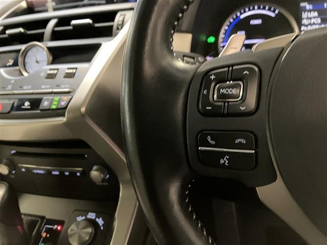 ＮＸ ＮＸ３００ｈ　バージョンＬ　衝突被害軽減装置　地上デジタル　クルコン　ガラスルーフ　１００Ｖ充電　電動シート　メディアプレイヤー接続　ナビＴＶ　アルミホイール　パワーウィンドウ　メモリーナビ　ＥＴＣ　ＤＶＤ再生　ＬＥＤライト（23枚目）