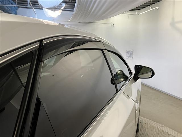 ＮＸ ＮＸ３００ｈ　バージョンＬ　衝突被害軽減装置　地上デジタル　クルコン　ガラスルーフ　１００Ｖ充電　電動シート　メディアプレイヤー接続　ナビＴＶ　アルミホイール　パワーウィンドウ　メモリーナビ　ＥＴＣ　ＤＶＤ再生　ＬＥＤライト（26枚目）