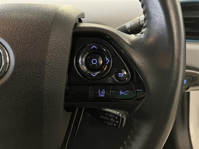 プリウス Ａ　ＬＥＤヘットライト　プリクラッシュ　カーテンエアバック　助手席エアバック　ＥＴＣ車載器　ＡＷ　ＶＳＣ　アクティブクルーズコントロール　盗難防止　キーレスエントリー　パワーステアリング　パワーウィンドウ（23枚目）