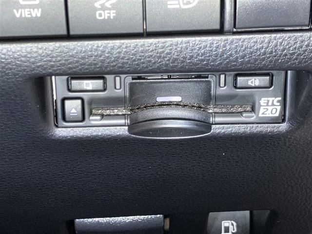 ハリアーハイブリッド Z レザーパッケージ 地上デジタル 本革S 横滑り防止装置付き Bカメラ エアバッグ LEDヘッドランプ ABS イモビライザー 助手席エアバック パワーウィンドウ オートエアコン 電動シート アルミ キーレス ナビTV付(32枚目)