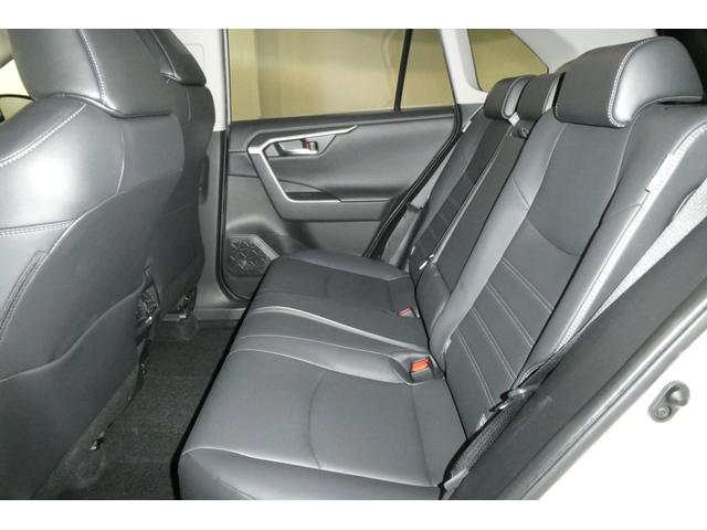 RAV4 G Zパッケージ オートエアコン 4WD 5人乗 CVT クルーズコントロール 安全装置 横滑り防止機能VSC CD メモリーナビ フルセグ パワーシート 合皮シート スマートキー TRDフルエアロ Bカメラ ETC(23枚目)