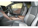 当社でご購入していただいた全ての車両はご納車前に、しっかり点検・整備してからのご納車になります。点検部位はエンジンオイル交換・ワイパーゴム・ブレーキ点検・調整・その他を確認の上ご納車致します。