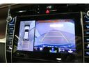 複数のカメラの映像をもとに、クルマを真上から見ているような映像をドライバーに提供し駐車をサポートする機能です。