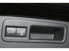 �ڥѥ�Хå��ɥ��ۥܥ���򲡤������Ǽ�ư�ǥХå��ɥ��γ��Ĥ��Ǥ��ޤ��� 3