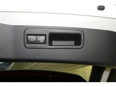 �ڥѥ�Хå��ɥ��ۥܥ���򲡤������Ǽ�ư�ǥХå��ɥ��γ��Ĥ��Ǥ��ޤ��� 3