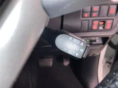 �ɥ饤�С������ꤷ��®�٤������ݤĤ��Ȥ��Ǥ������֤ǡ��Ƕ�Ǥϡ���ߤ�ޤ�����®�����Լ֤��ɽ����뵡ǽ����ܤ����֤⤢��ޤ��� 5