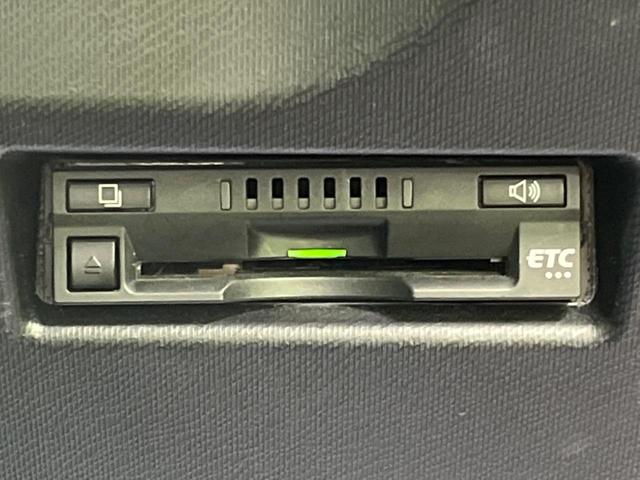 アクア Ｇブラックソフトレザーセレクション　純正ＳＤナビ　トヨタセーフティセンス　バックカメラ　シートヒーター　クルコン　ＥＴＣ　スマートキー　車線逸脱警報　オートハイビーム　ＬＥＤヘッド　オートライト　電動格納ミラー　Ｂｌｕｅｔｏｏｔｈ接続（21枚目）