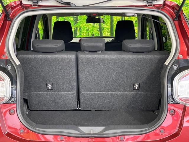 積み下ろしのしやすいデッキにはたっぷりと荷物を積み込んでいただけます。遊びから仕事まで、様々なシーンで頼れます♪