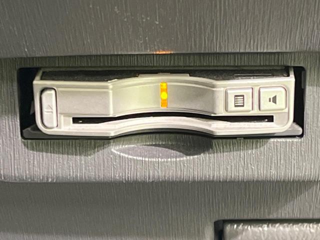 【ＥＴＣ】高速道路の料金所をストレスなく通過！話題のスポットやサービスエリアに多い「スマートＩＣ」利用時は必須のアイテムです。当店でセットアップを実施、ご納車当日からすぐにご利用いただけます！