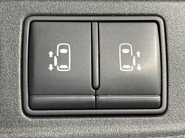 セレナ ハイウェイスター 両側電動スライド フリップダウン 純正9型ナビ バックカメラ インテリジェントエマージェンシーブレーキ ETC スマートキー Bluetooth接続 地デジ LEDヘッド オートライト(3枚目)