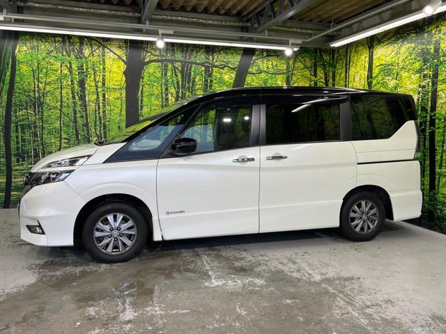 セレナ e-パワー ハイウェイスターV 両側電動ドア 後席モニター 全周囲カメラ 衝突被害軽減システム スマートキー LEDヘッド ETC クルコン オートエアコン リアエアコン Bluetooth CD DVD再生 フルセグ(16枚目)