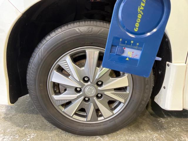 セレナ e-パワー ハイウェイスターV 両側電動ドア 後席モニター 全周囲カメラ 衝突被害軽減システム スマートキー LEDヘッド ETC クルコン オートエアコン リアエアコン Bluetooth CD DVD再生 フルセグ(47枚目)