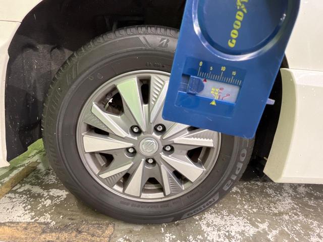 セレナ e-パワー ハイウェイスターV 両側電動ドア 後席モニター 全周囲カメラ 衝突被害軽減システム スマートキー LEDヘッド ETC クルコン オートエアコン リアエアコン Bluetooth CD DVD再生 フルセグ(49枚目)