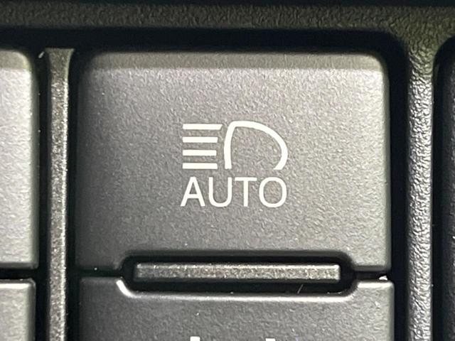 ヴォクシー ＺＳ　煌ＩＩ　両側電動スライド　純正９型ナビ　バックカメラ　トヨタセーフティセンス　クルコン　ＥＴＣ　スマートキー　ＬＥＤヘッド　オートハイビーム　車線逸脱警報　Ｂｌｕｅｔｏｏｔｈ接続　地デジ（26枚目）