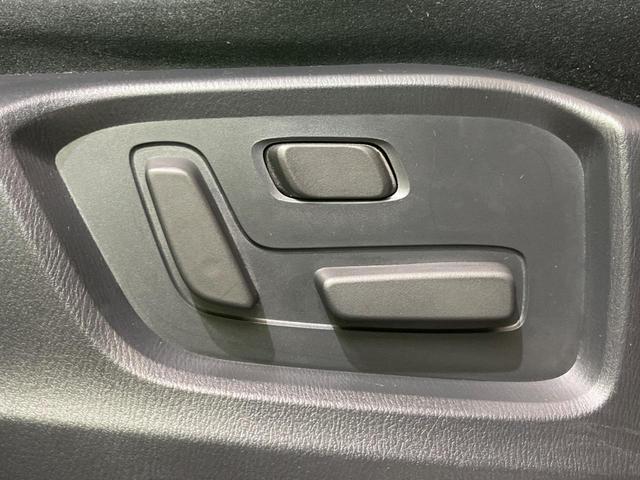 ＣＸ－８ ２５Ｓ　プロアクティブ　純正ナビ　全周囲カメラ　衝突軽減装置　シートヒーター　ドラレコ　スマートキー　ＬＥＤヘッドライト　ＥＴＣ　ステアリングヒーター　ヘッドアップディスプレイ　純正１９インチＡＷ　Ｂｌｕｅｔｏｏｔｈ再生（38枚目）