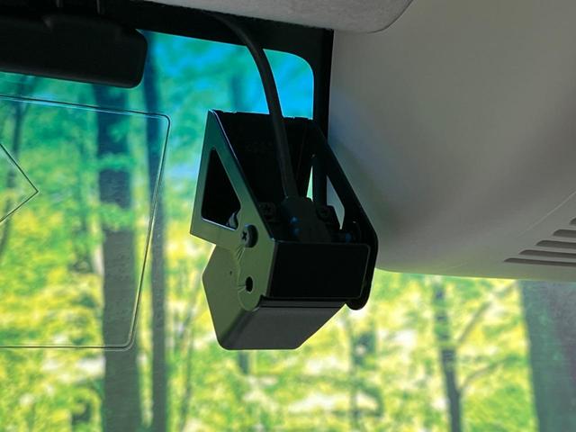 Ｎ－ＢＯＸ Ｇ・Ｌホンダセンシング　両側電動スライド　ＳＤナビ　バックカメラ　ＥＴＣ　車線逸脱　スマートキー　オートライト　ＬＥＤヘッド　Ｂｌｕｅｔｏｏｔｈ接続　地デジ　アイドリングストップ　横滑り防止（42枚目）