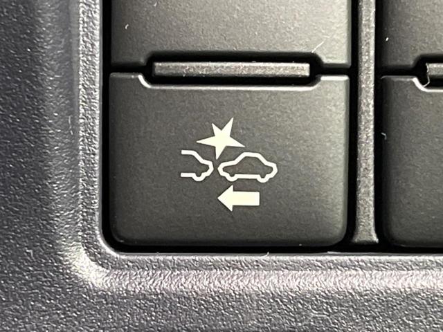 ヴォクシー Ｖ　両側電動スライド　純正９型ナビ　トヨタセーフティセンス　バックカメラ　クルコン　ＥＴＣ　スマートキー　オートハイビーム　ＬＥＤヘッド　車線逸脱警報　アイドリングストップ　Ｂｌｕｅｔｏｏｔｈ接続　地デジ（6枚目）