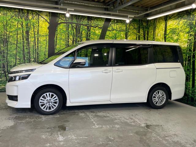 ヴォクシー Ｖ　両側電動スライド　純正９型ナビ　トヨタセーフティセンス　バックカメラ　クルコン　ＥＴＣ　スマートキー　オートハイビーム　ＬＥＤヘッド　車線逸脱警報　アイドリングストップ　Ｂｌｕｅｔｏｏｔｈ接続　地デジ（16枚目）