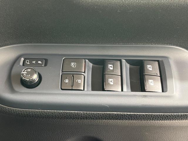 ヴォクシー Ｖ　両側電動スライド　純正９型ナビ　トヨタセーフティセンス　バックカメラ　クルコン　ＥＴＣ　スマートキー　オートハイビーム　ＬＥＤヘッド　車線逸脱警報　アイドリングストップ　Ｂｌｕｅｔｏｏｔｈ接続　地デジ（37枚目）