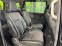 後部座席も気になるようなキズ・汚れやへたり等、大きなダメージはなく、良好な状態です。