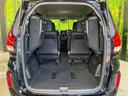 後席を格納すると、これだけの広さが！シーンに合わせたシートアレンジで、大きな荷物も積むことが出来ます♪
