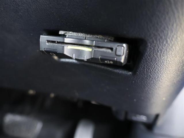 シエンタ ハイブリッドＧ　ワンセグ　メモリーナビ　バックカメラ　衝突被害軽減システム　ＥＴＣ　両側電動スライド　ＬＥＤヘッドランプ　ウオークスルー　乗車定員７人　３列シート　ワンオーナー　オートマチックハイビーム（9枚目）