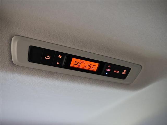 ノア Ｘ　ワンセグ　メモリーナビ　バックカメラ　衝突被害軽減システム　電動スライドドア　ＬＥＤヘッドランプ　ウオークスルー　乗車定員７人　３列シート　アイドリングストップ（16枚目）